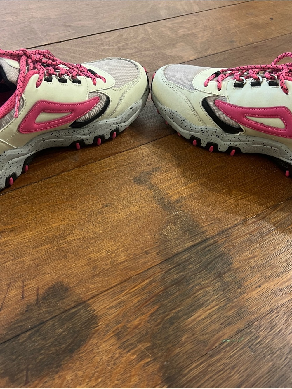 Fila Women’s Fila Reminder Trail Shoes Beige and Pink Athletic Sneakers